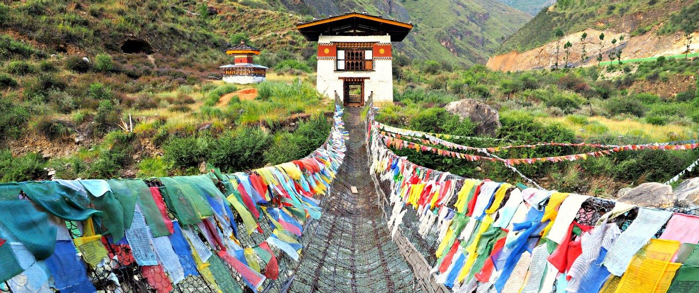 Bhutan best druk path trekking package